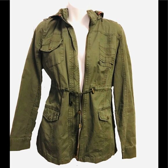 Utility Cargo Hooded Long Sleeve Zippered Jacket by New Look Army Green Medium - Picture 1 of 11
